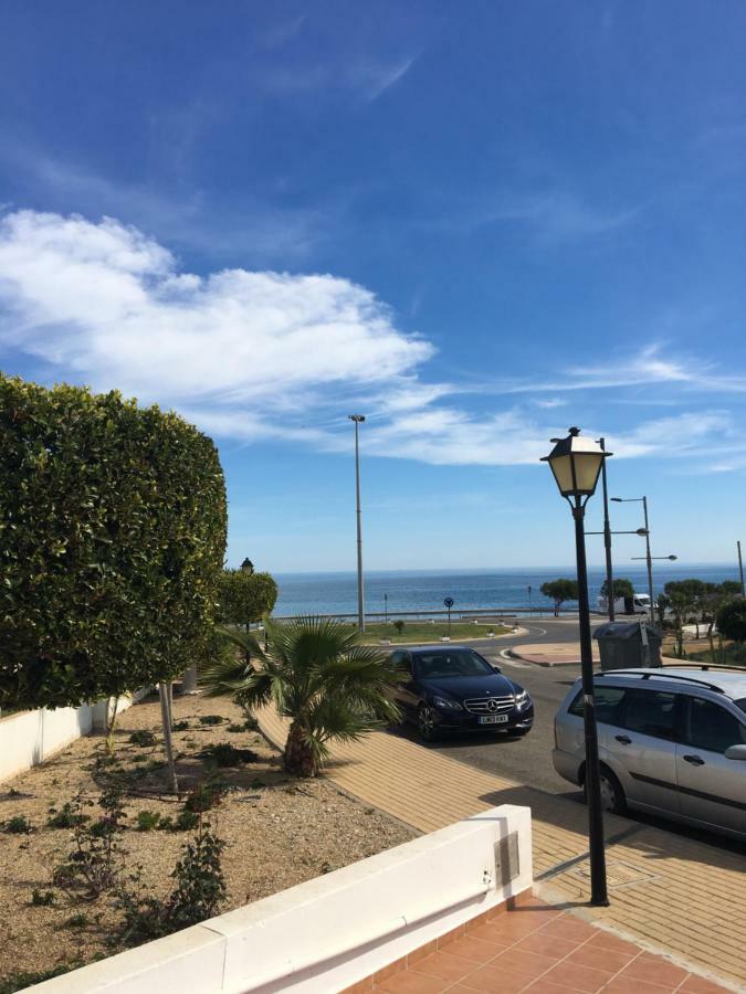 Sunny Breeze Apartment モハカル エクステリア 写真